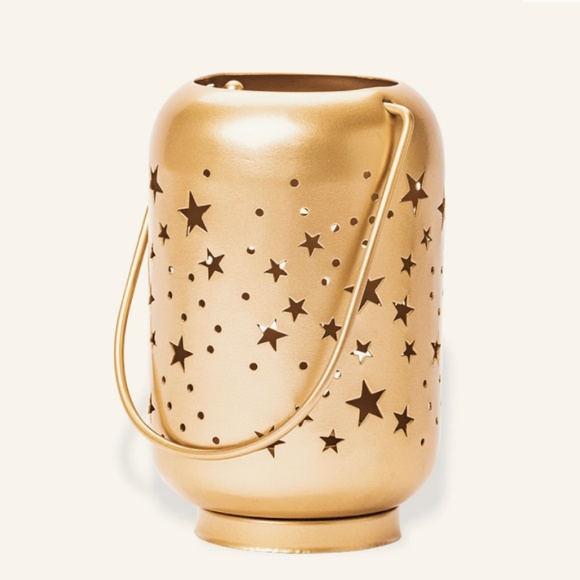 Star casting candle lit lantern - Picture 1 of 1